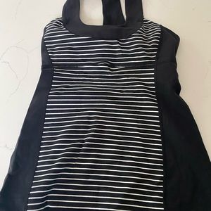 Size 6 Lululemon tank